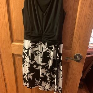 Black & White Dress Floral